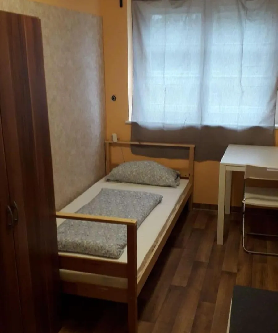 Low Budget Downtown Hostel Rooms & Apartments T19A 뮌헨