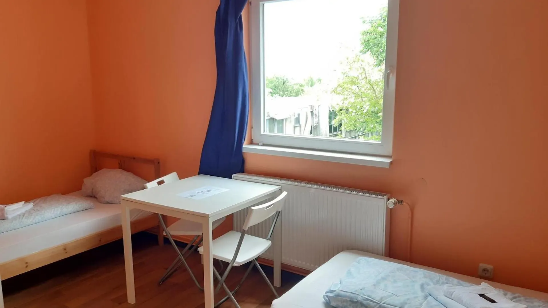 Low Budget Allach Hostel Rooms & Apartments Tub 19A Munich 0*,