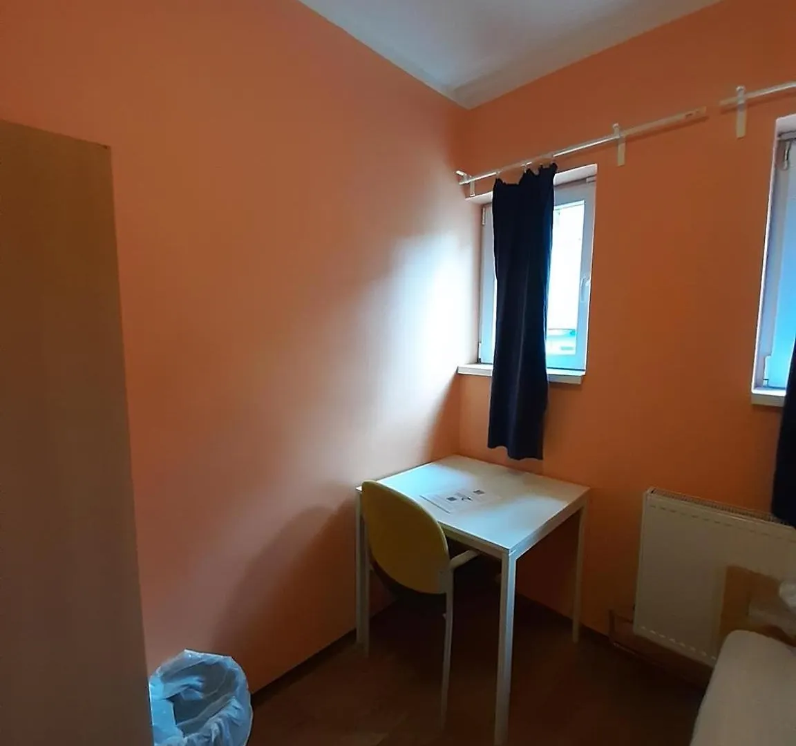 Low Budget Allach Hostel Rooms & Apartments Tub 19A Munich 0*,  Allemagne